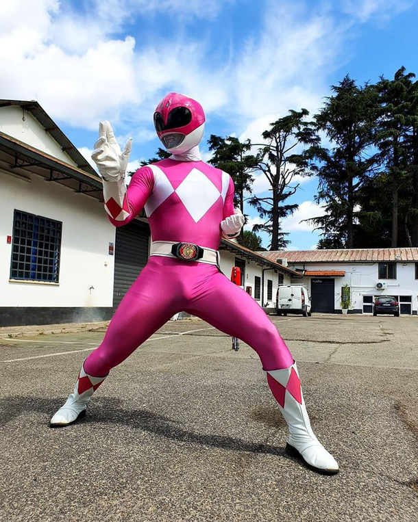 Its morphin time Wait a minute