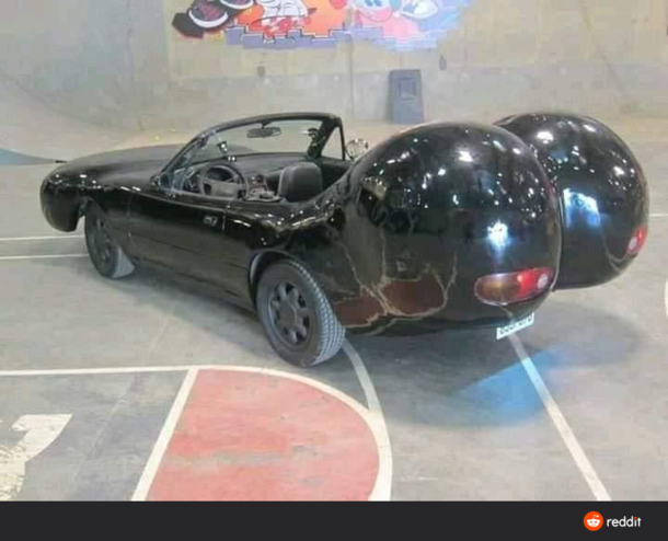 Kardashians car