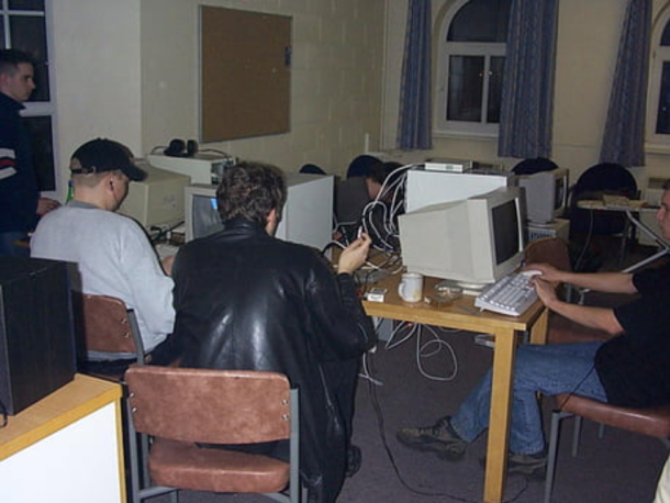 LAN Party in the s