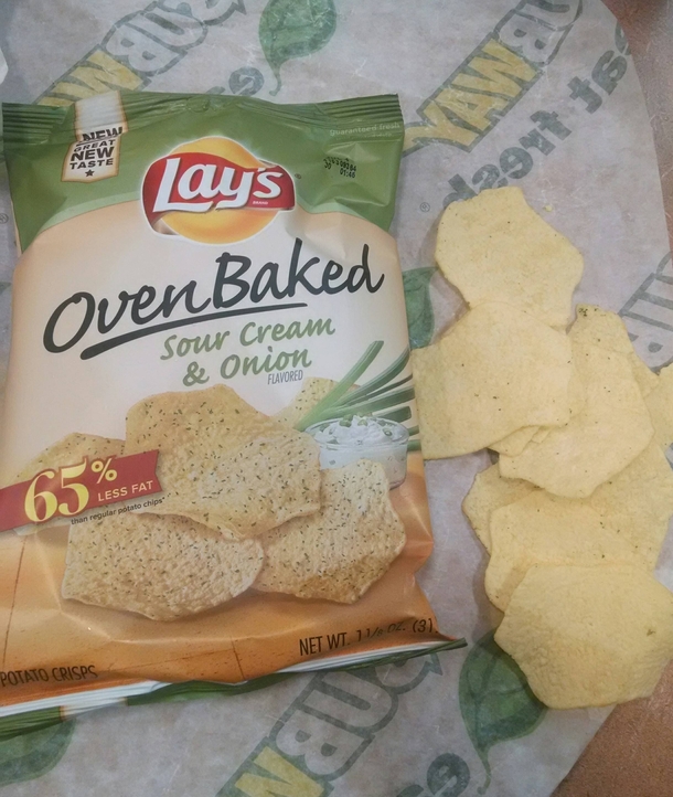 Lays Oven Baked Sour Cream and Onion Chips
