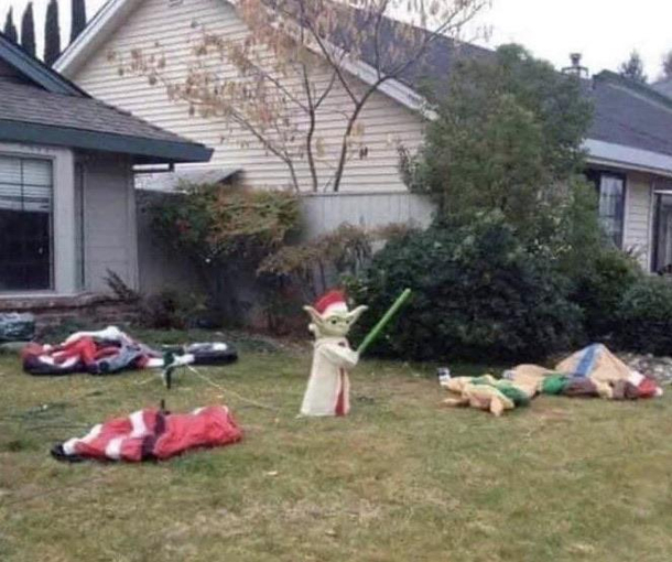 Lazy way to win at Christmas decorating