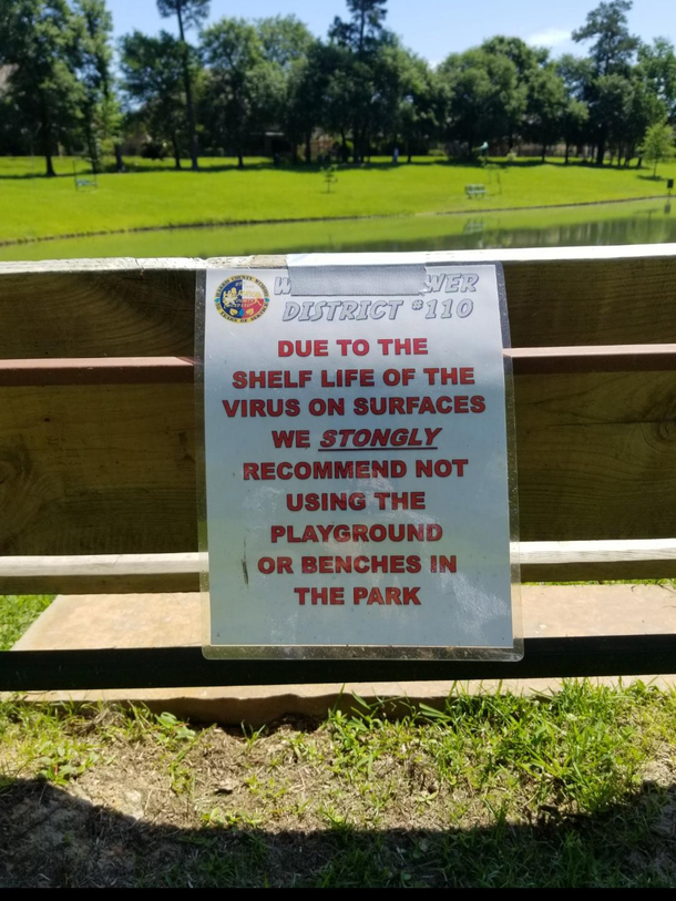 Local park sign misspells the only word that is underlined and italicized 