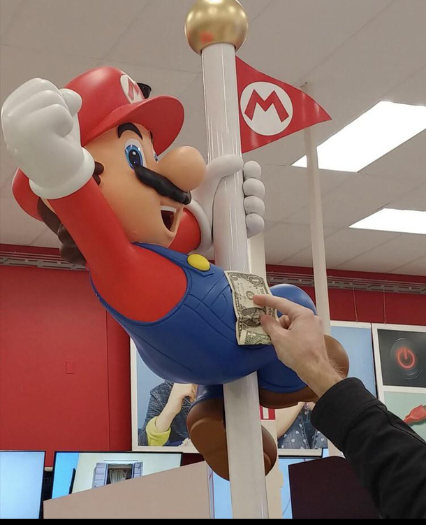 Marios dummy thicc