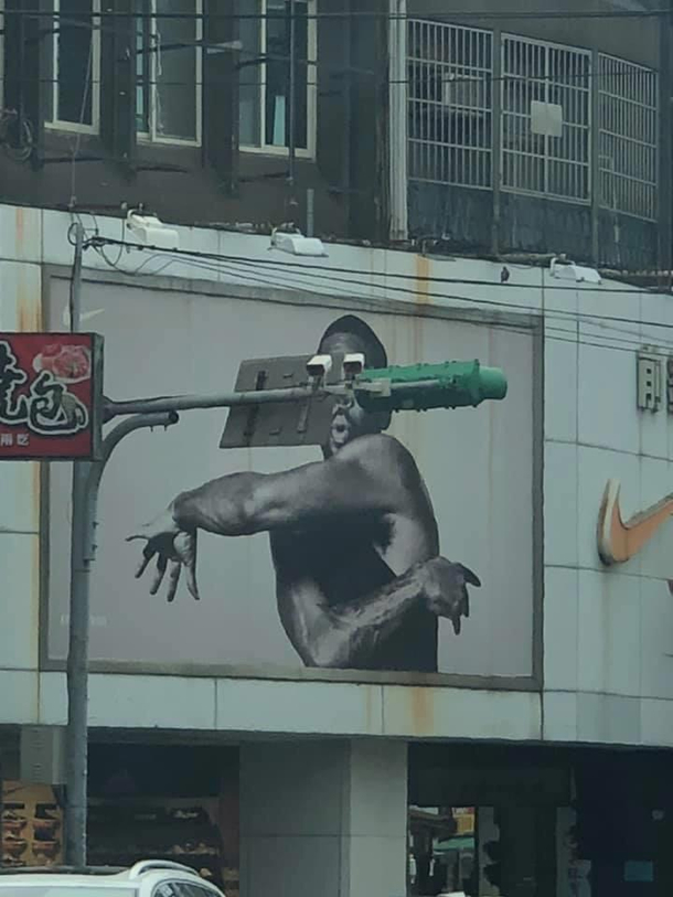 Meanwhile when waiting the traffic light