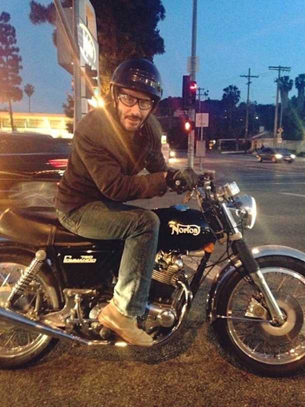 Meeting Keanu Reeves at a traffic light