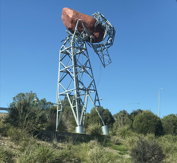 Meteor statue Australia