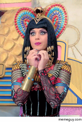 MFW I see Pizza delivery guy approaching my gate