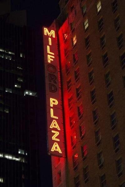 Milf Plaza