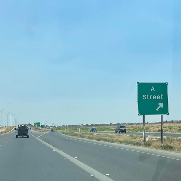 Minimal effort street sign