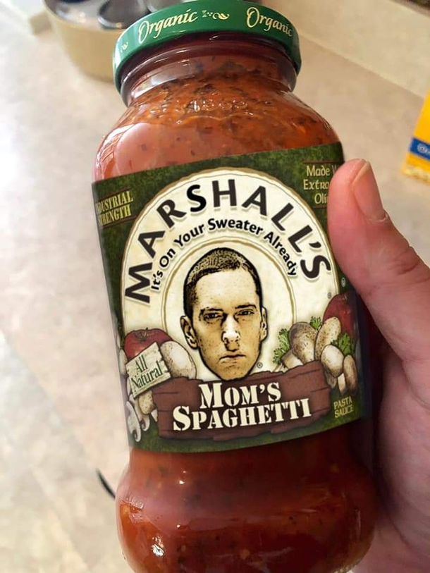 Moms spaghetti - Meme Guy