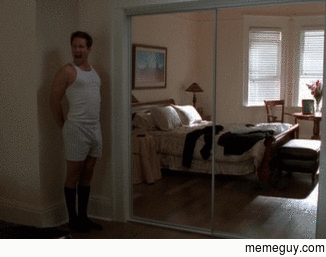 MRW I get on the elevator and theres no one else there