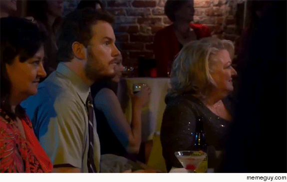 MRW Im at the bar and someone I dont recognize calls to me using my Reddit screen name