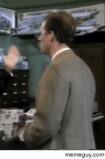 MRW someone corrects my spelling to the American spelling of a word 