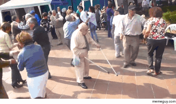 MRW the beat drops in public