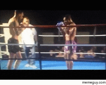 Muay Thai Knock Out