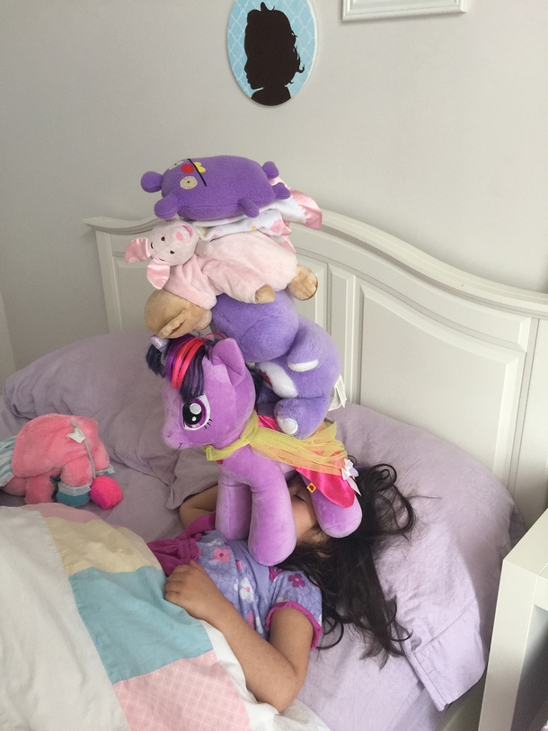 My daughter is a heavy sleeper