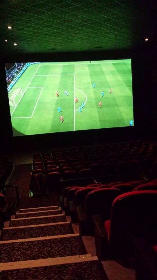 My friend works at the cinema and wanted to play Fifa