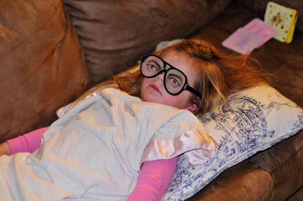 My friends daughter fell asleep on the couch Then this happened
