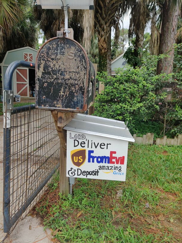 My friends package kept getting put in his mailbox and taken by the mailman so he made this box