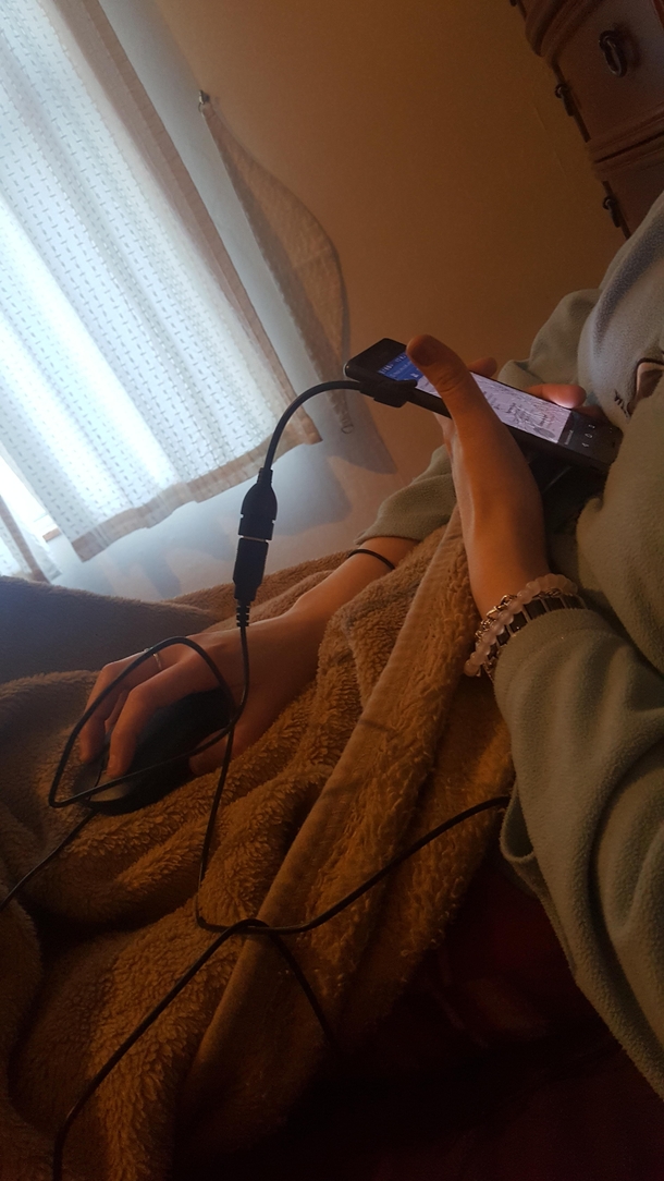 My girlfriend broke her phones screen She couldnt believe this would work Now its the norm