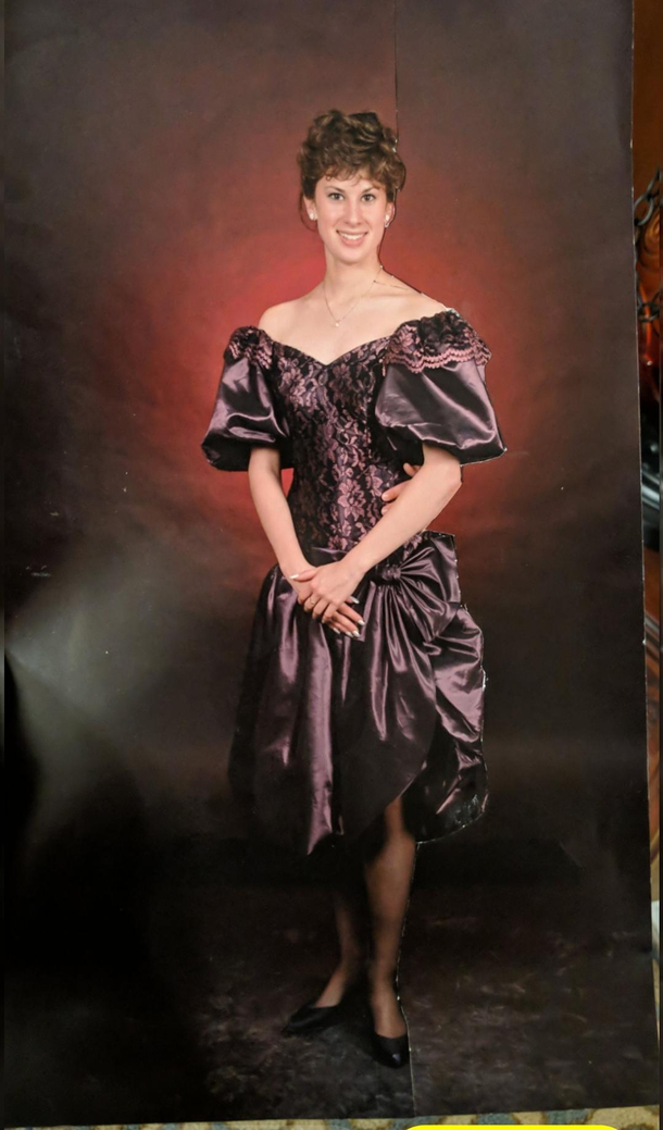 My grandma edited out my aunts ex pre-photoshop