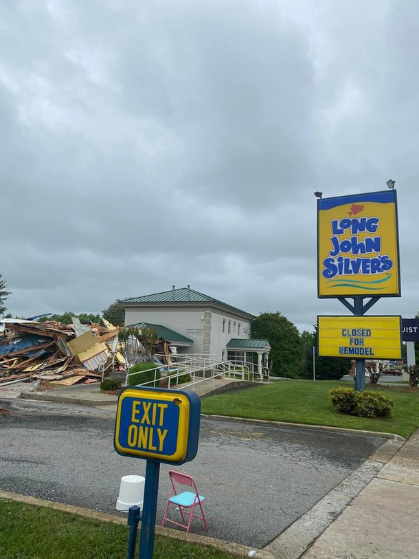 My local Long John Silvers wanted to make sure there was no confusion