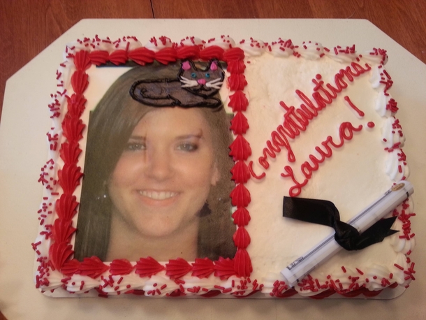 My mom ordered a graduation cake with a cap drawn on I guess they misheard