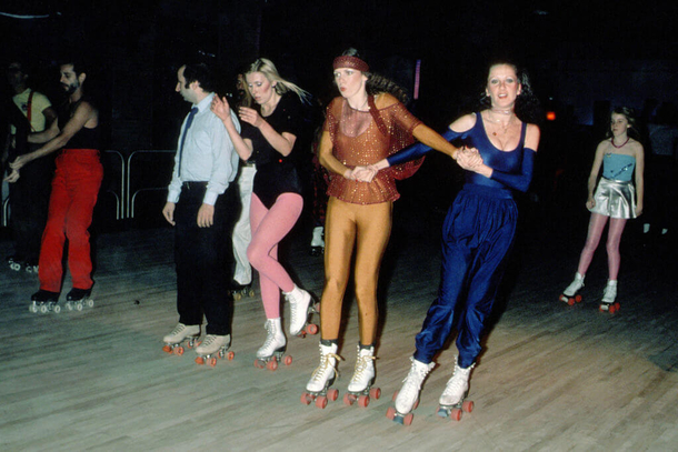 My muse left in the tie enjoying a night out at NYCs Roxy Roller Disco s