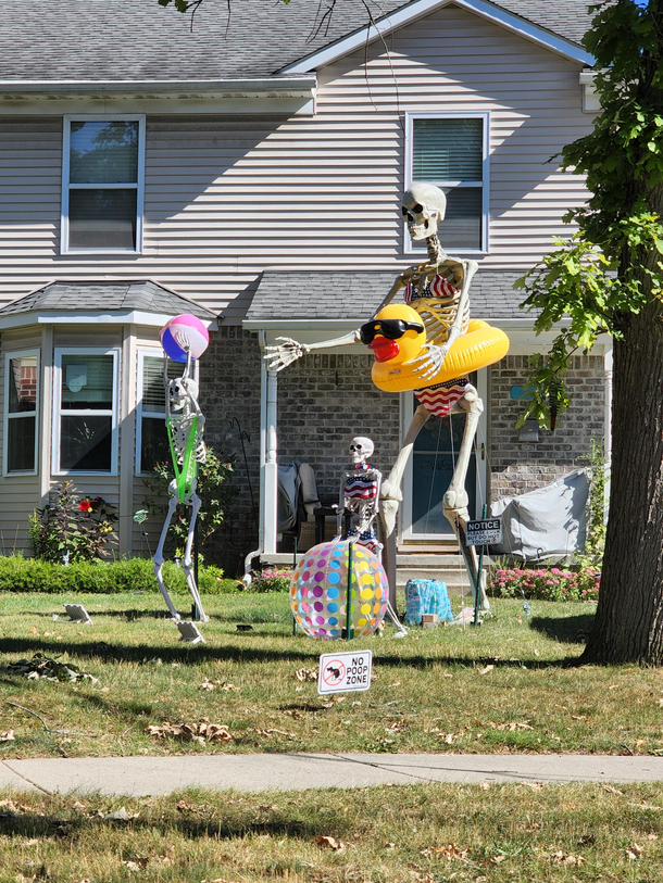 My neighbors use of their Halloween decorations during Summer