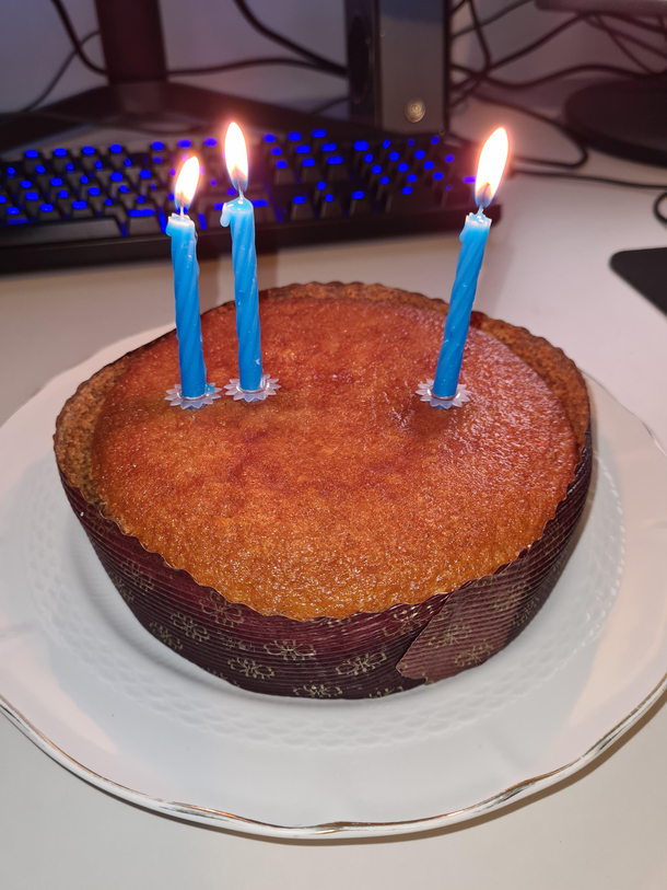 My parents surprised me with a birthday cake I turn  this year