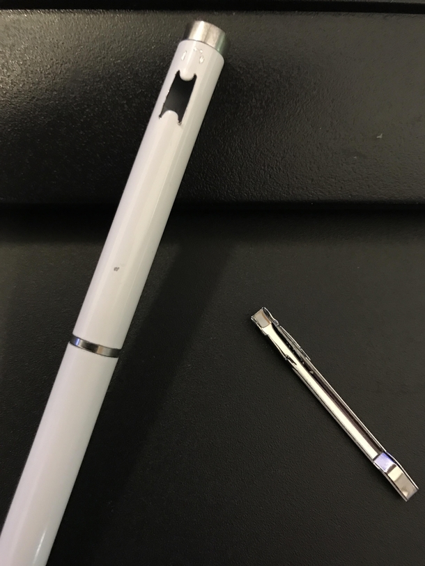 My pen lost its clip and looks terrified of what might happen next