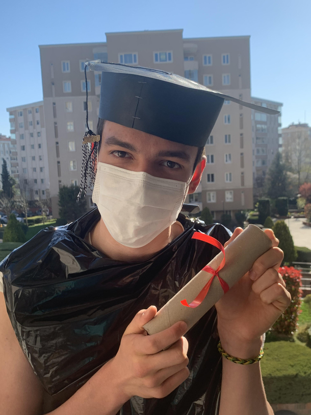 My quarantined senior pictures