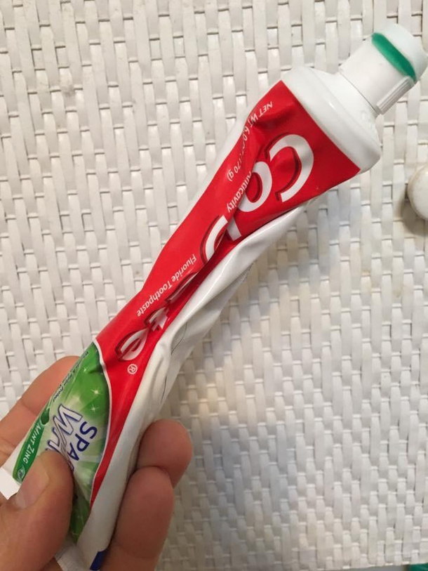 My wife squeezes toothpaste like this Im thinking divorce is the only option