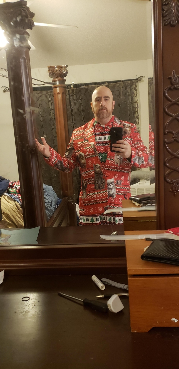 My wife told me to get dressed up for professional Xmas photos Think I nailed it