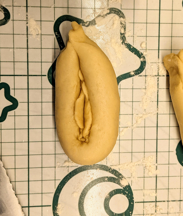My wife was baking something this morning I am not sure if Im hungry or aroused
