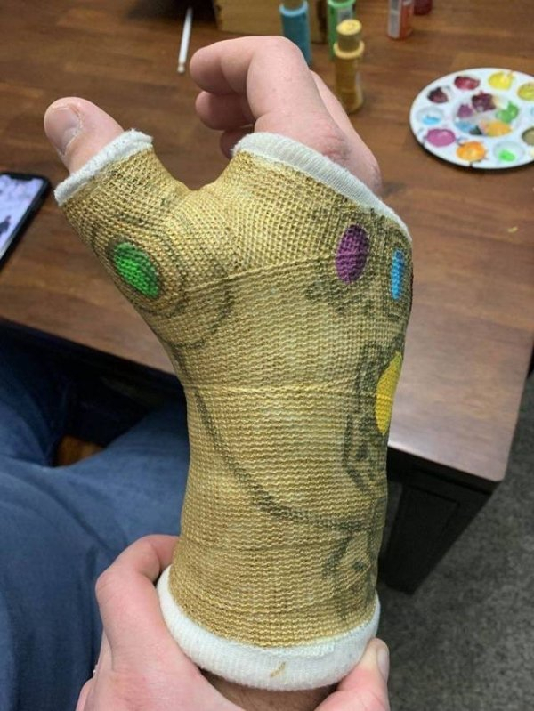 My wrist doesnt feel so good