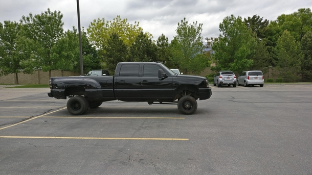 Never skip leg day even if youre a truck