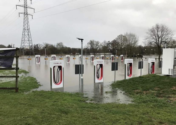 New Tesla rapid boat charging stations Coming 
