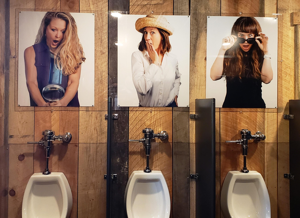 Nobody wants to use the urinal on the left
