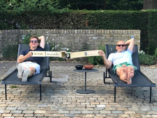 Nothing will stop a Belgian from drinking a beer with his mate