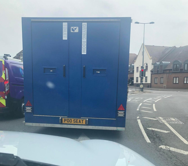 Number plate of a truck of a portaloo company