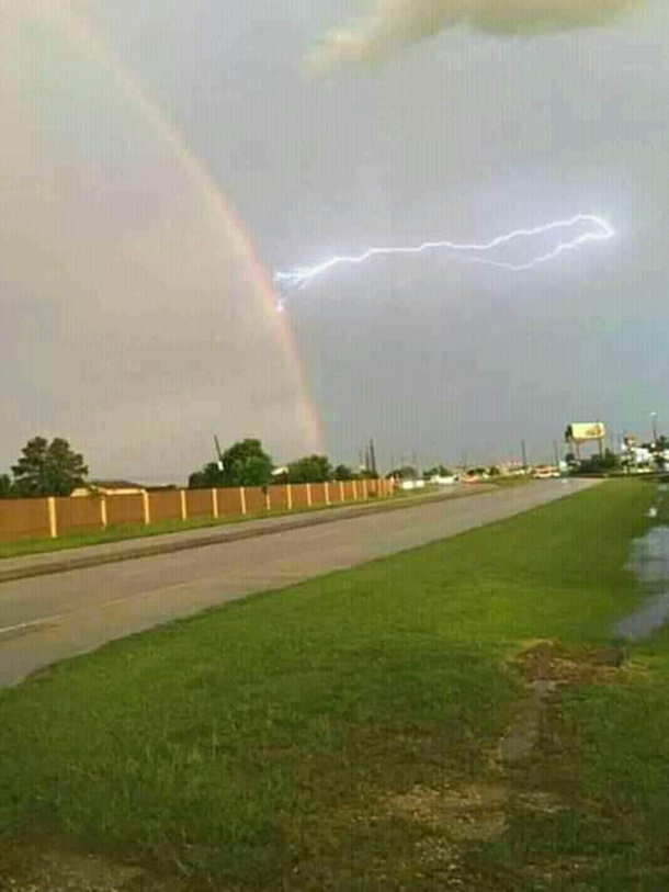 Omg its thor vs bts