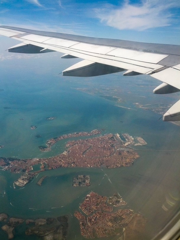 On the flight home from Venice i noticed something Fishy
