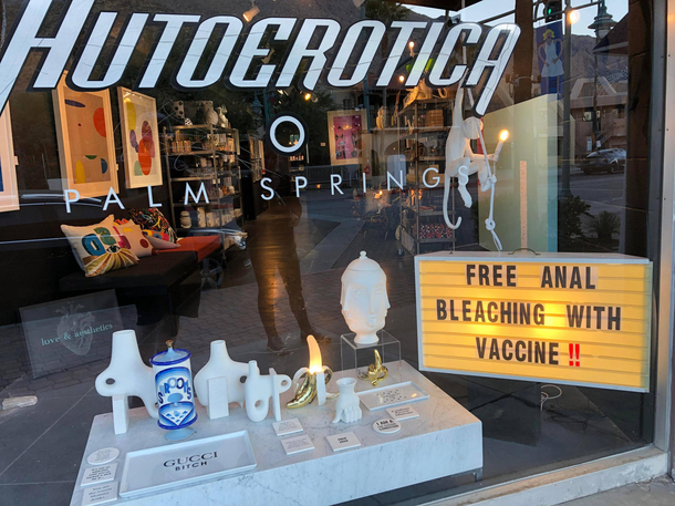 Palm Springs knows how to entice vaccines