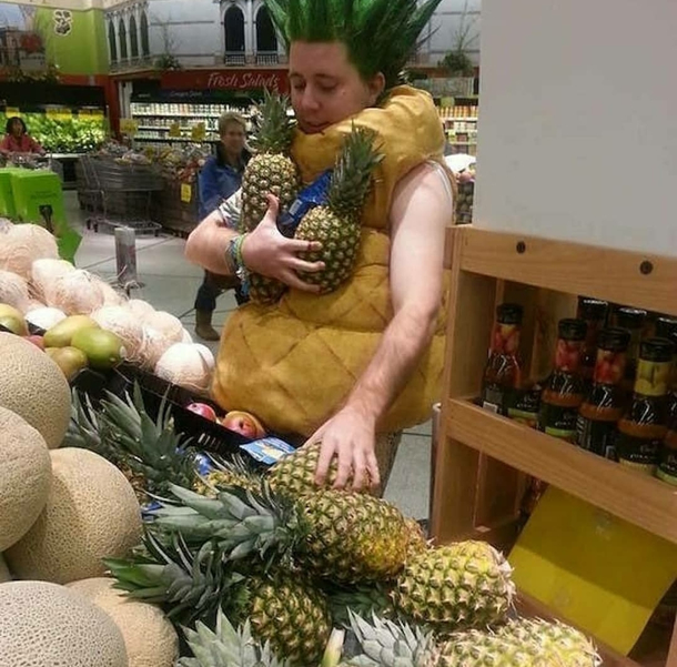 Perfect pineapple man doesnt exi-