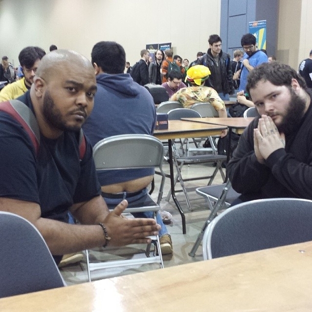 Pic #10 - I participated in one of the biggest Magic the Gathering tournaments of all time this weekend In an effort to document it I posed for pictures near people with exposed asscracks I present to you Grand Prix Richmond Crackstyle