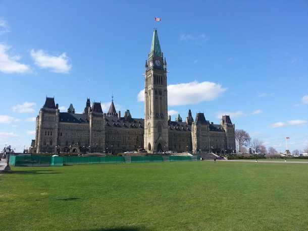 Pic #2 - The sacred guardians of the Parliament of Canada