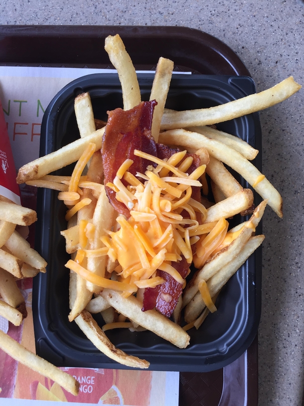 Pic #2 - Wendys Baconator Fries 