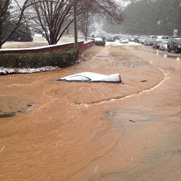 Pic #3 - When an inch of snow falls in Georgia