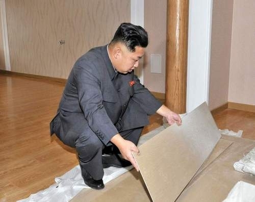 Pic #4 - Kim Jong Un looking at things